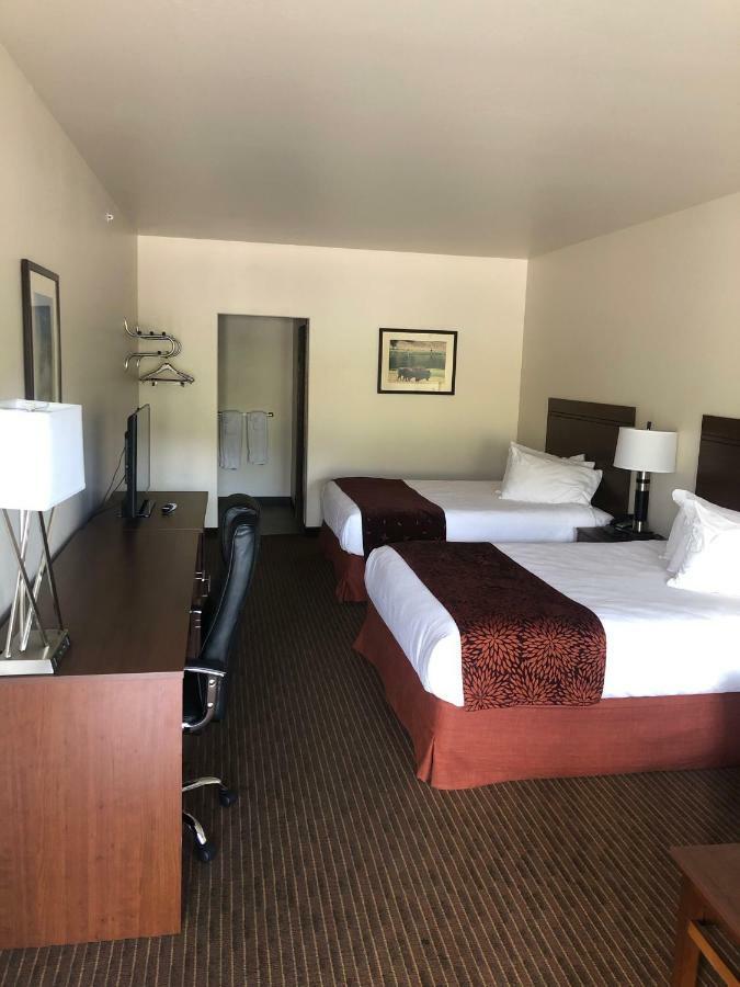 Yellowstone Big Rock Inn جاردينر المظهر الخارجي الصورة